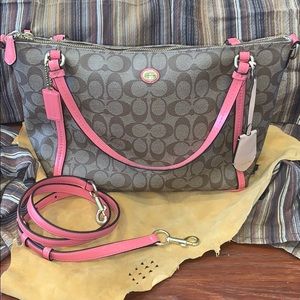 Coach Large Tote in EUC